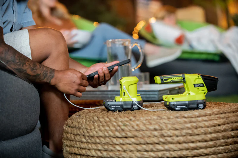 18V ONE+ Portable Power Source - Image 4