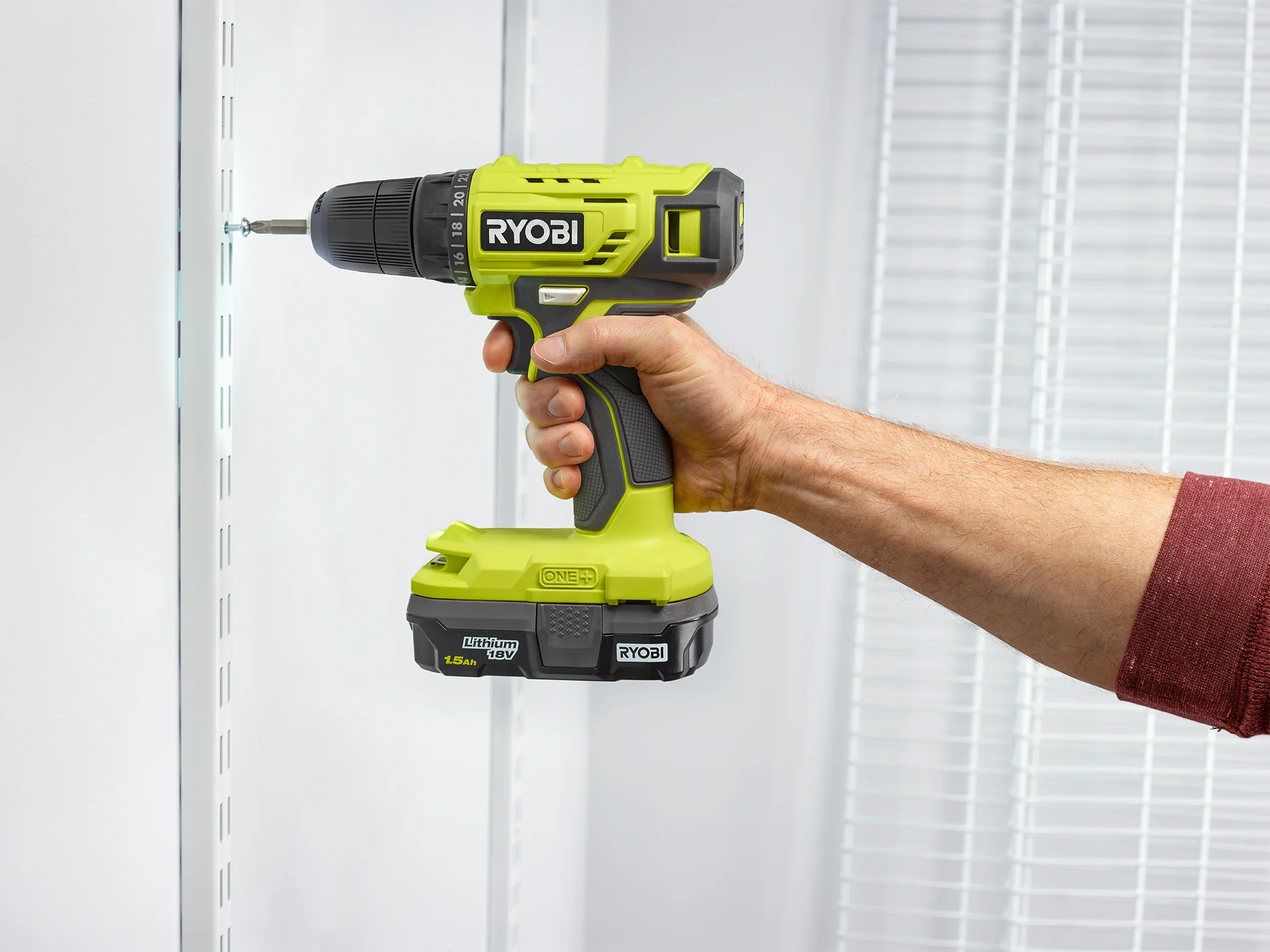 18V ONE+ 3/8" Drill/Driver Kit - Image 4