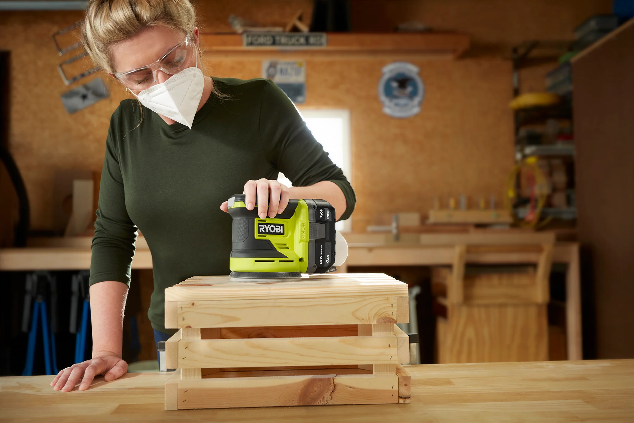 18V ONE+ 5" RANDOM ORBIT SANDER - Image 7