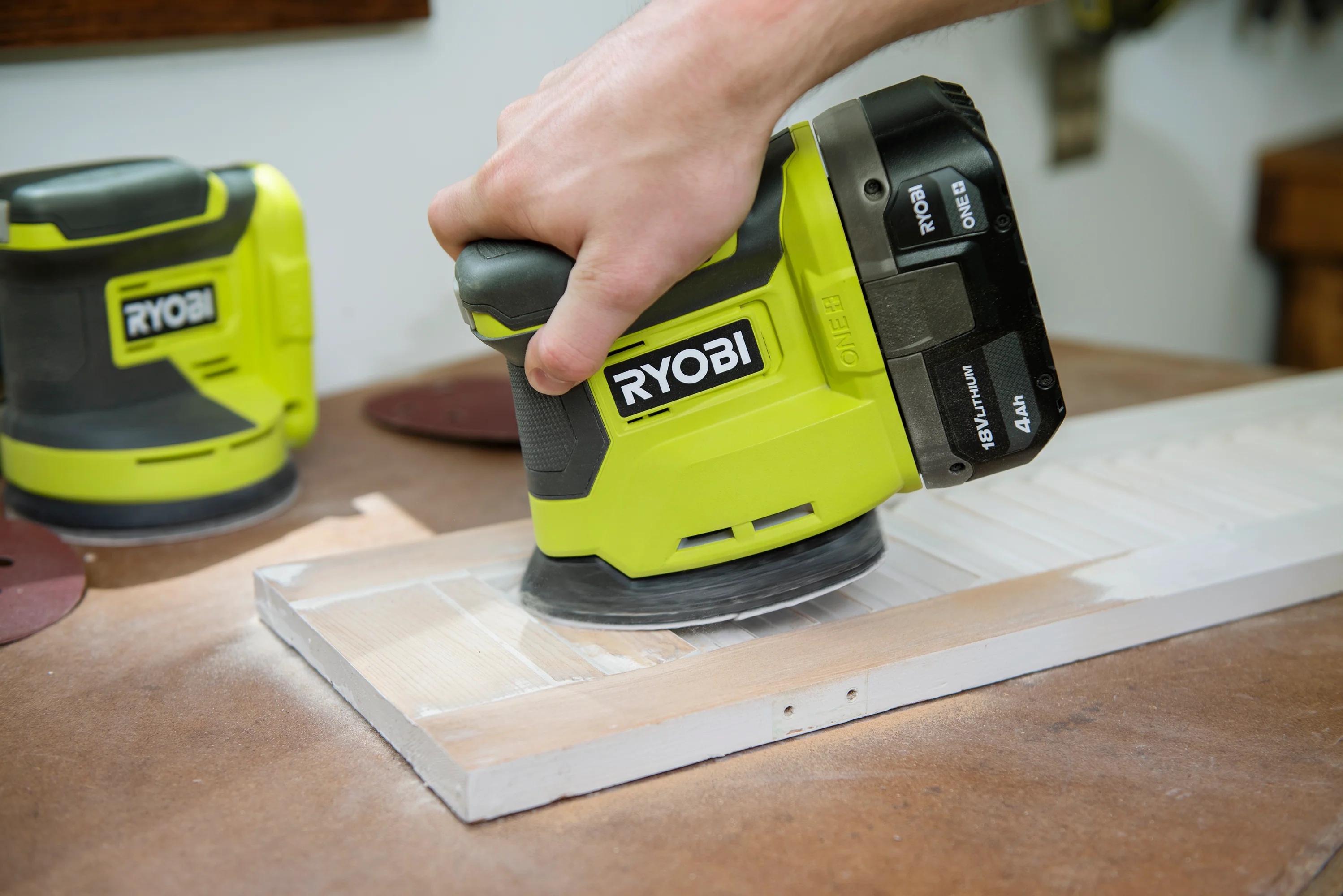 18V ONE+ CORNER CAT FINISH SANDER - Image 8