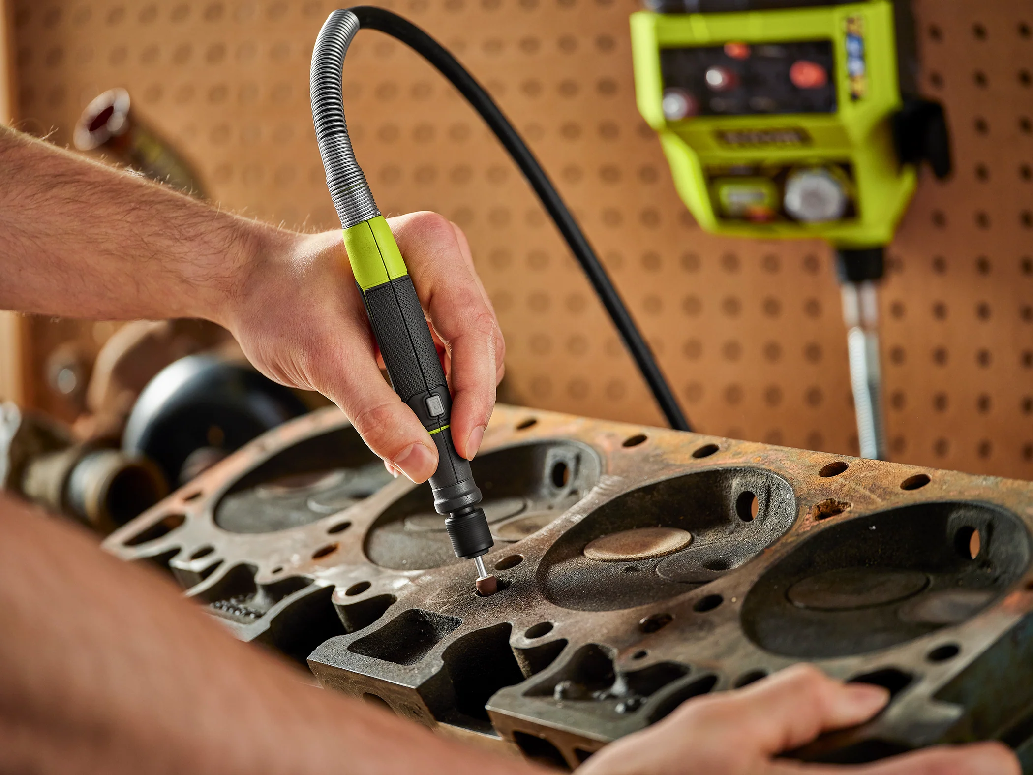 18V ONE+ ROTARY TOOL STATION - Image 8