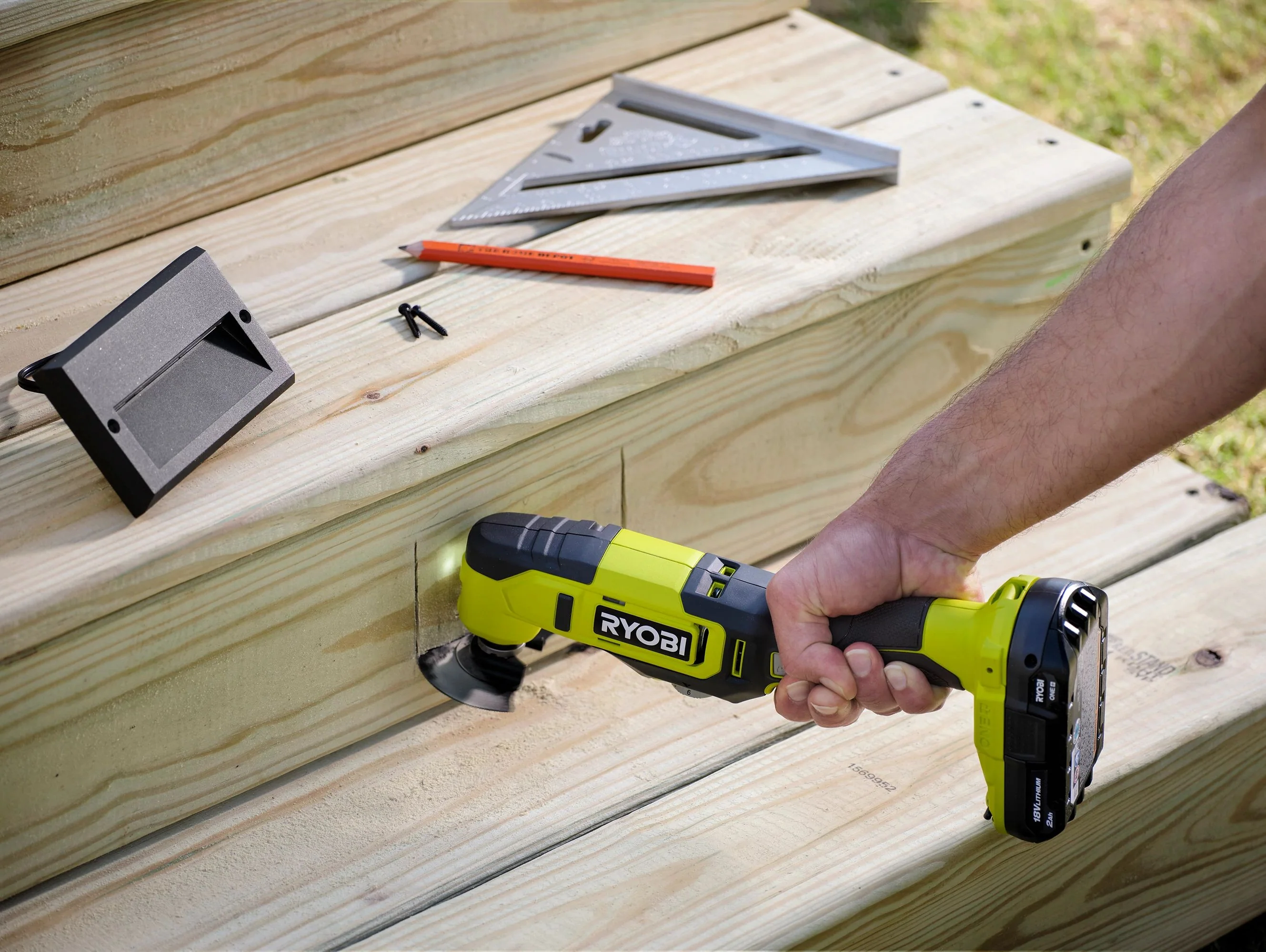 18V ONE+ Multi-Tool Kit - Image 7