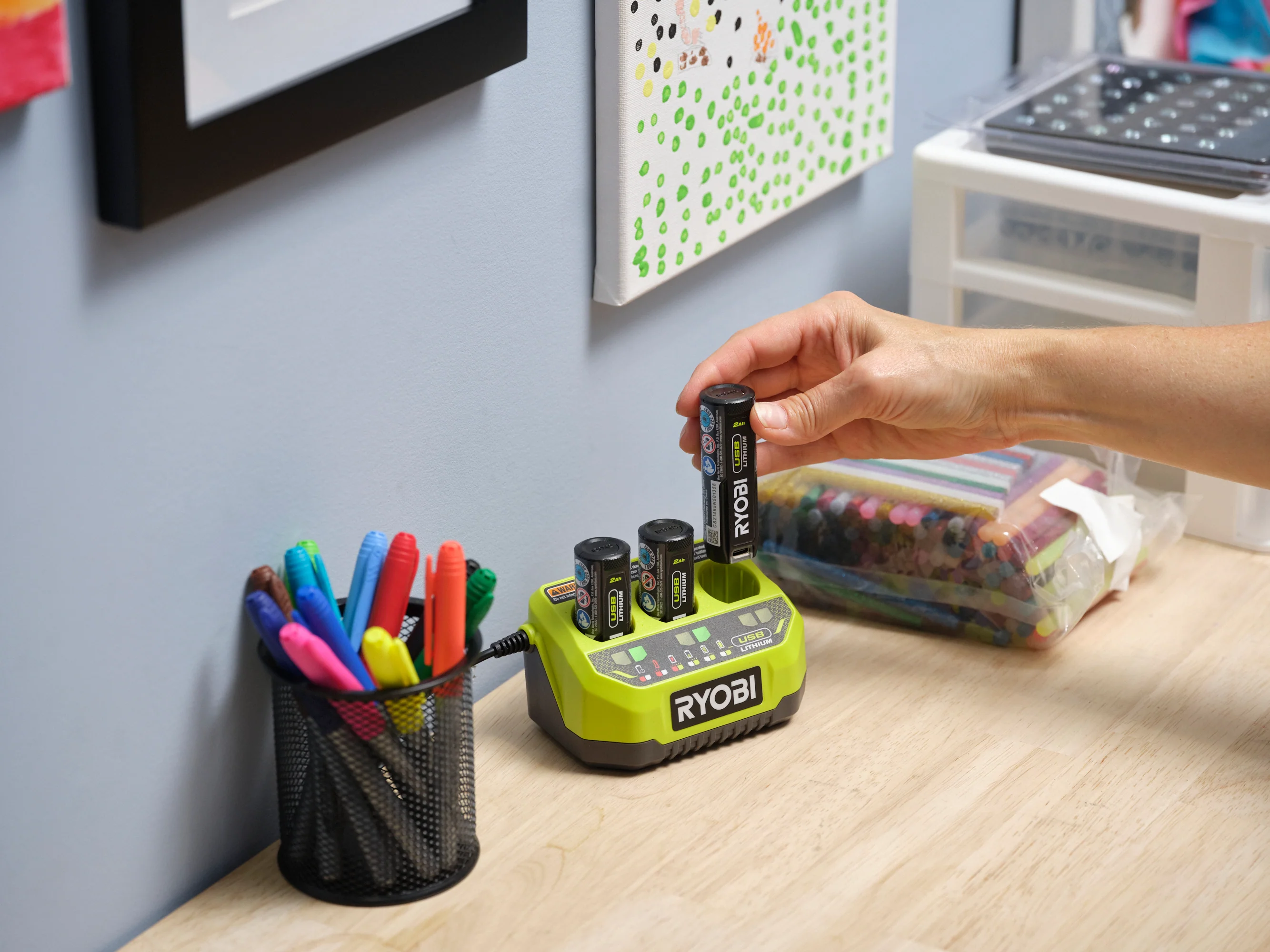 USB LITHIUM 3-PORT CHARGER - Image 9
