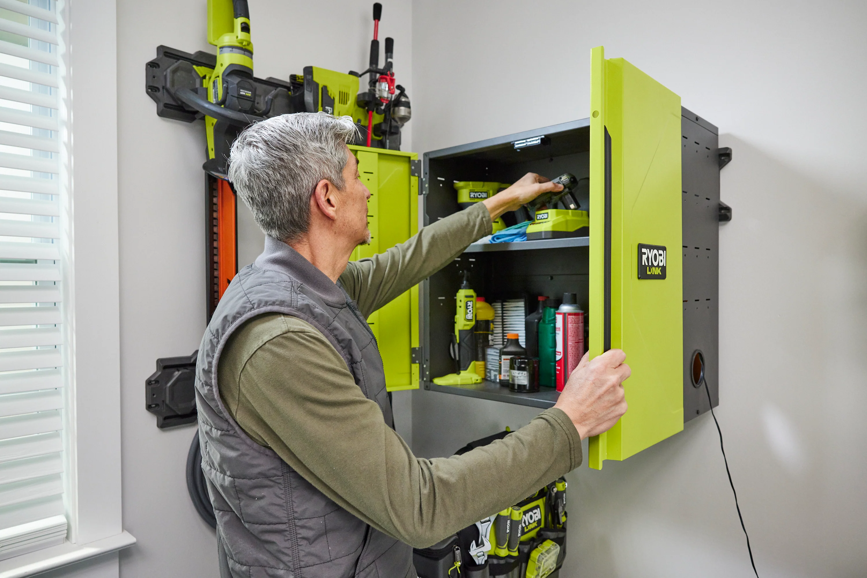 LINK WALL MOUNTED CABINET - Image 10