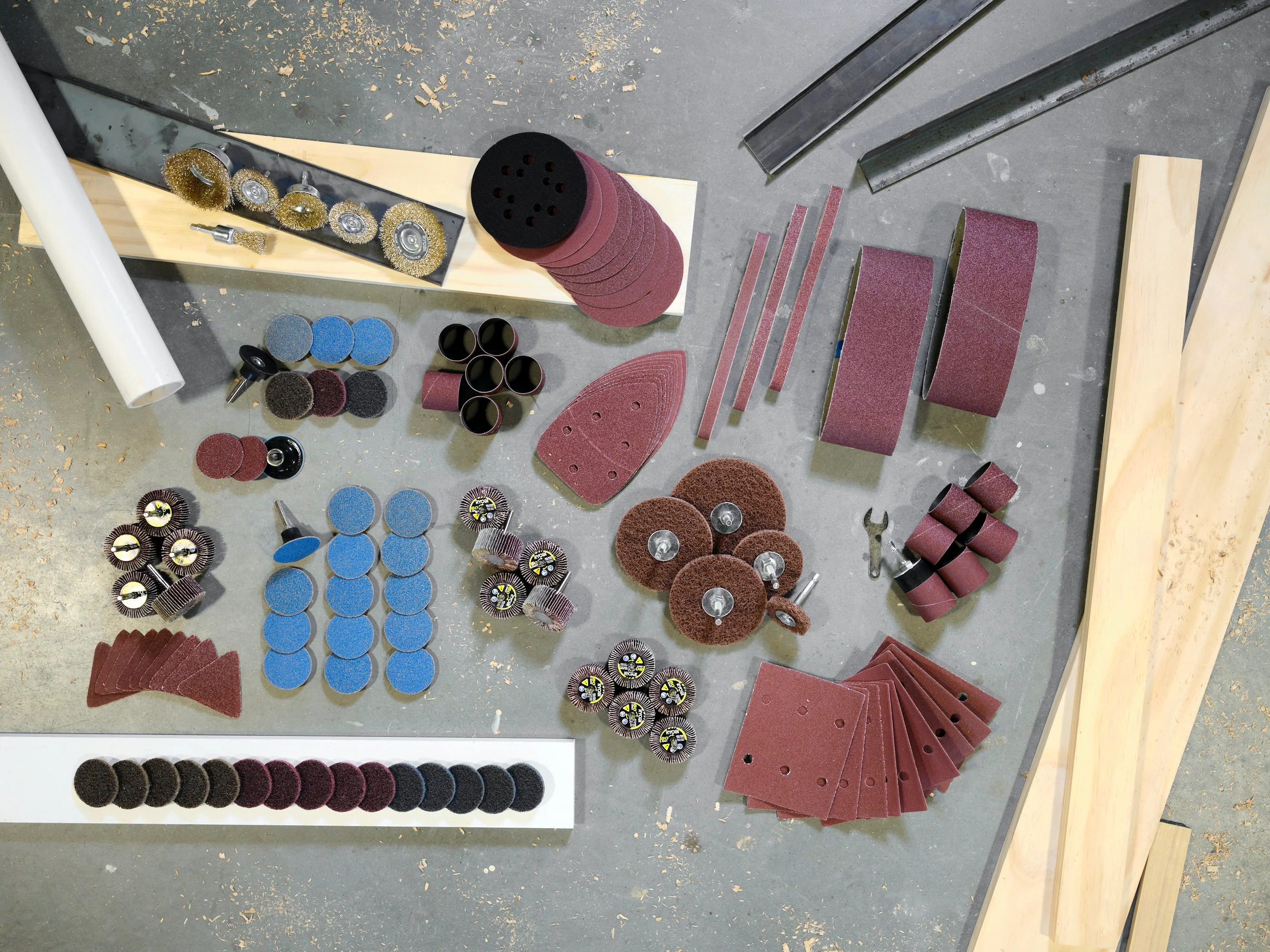 5 PC. Paint and Rust Removal Set - Image 7