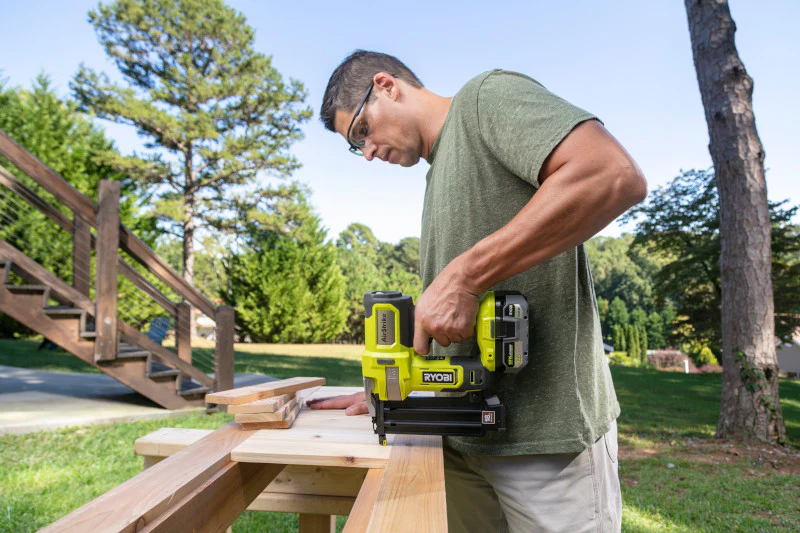 18V ONE+ AIRSTRIKE 18GA BRAD NAILER KIT - Image 6