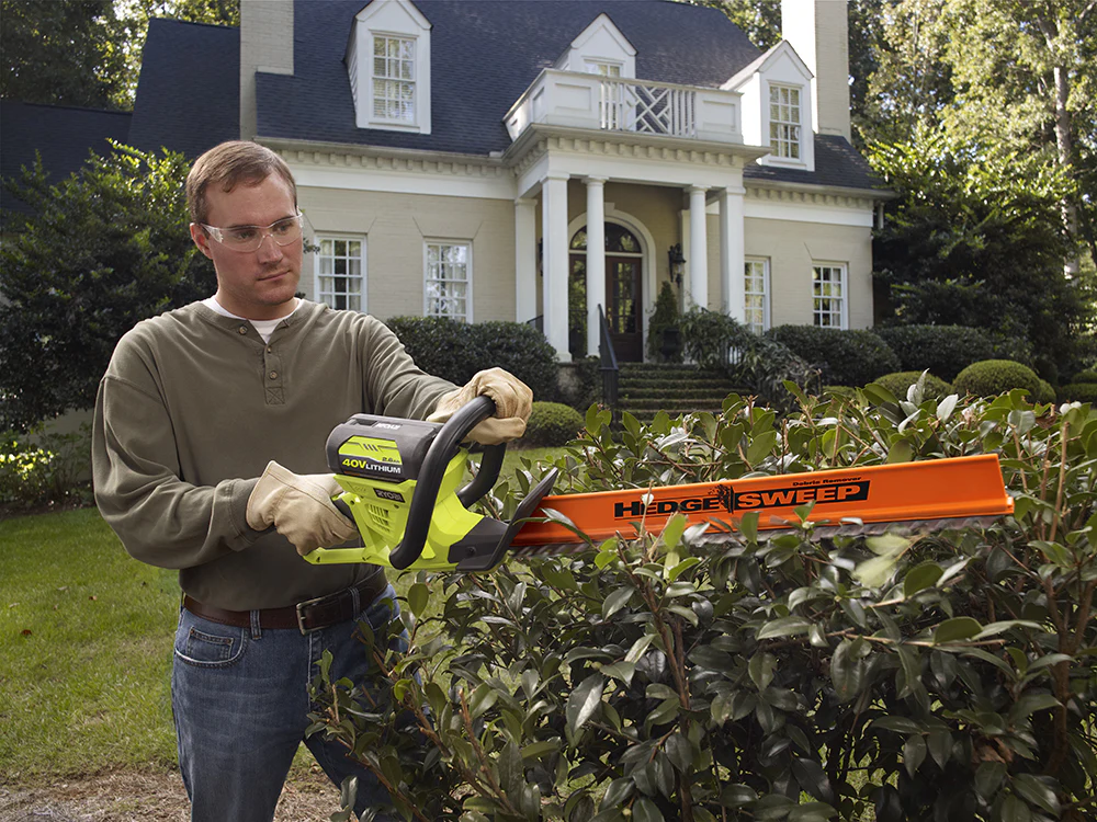 40V 24" Hedge Trimmer - Image 6