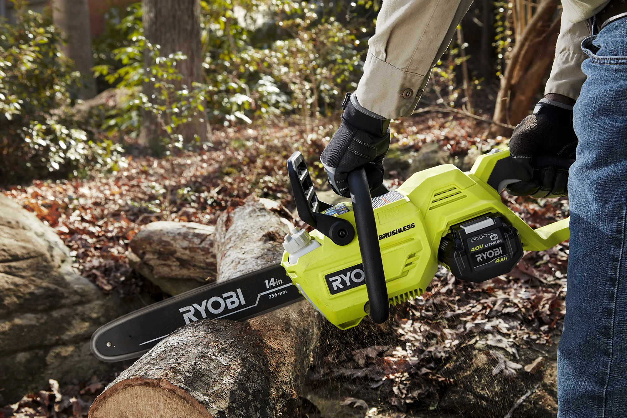 40V BRUSHLESS 14" CHAINSAW KIT - Image 6