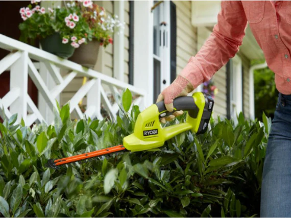 18V ONE+ 8" Grass Shrubber - Image 3